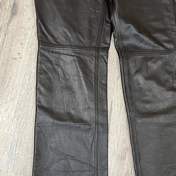 Women’s Tommy Hilfiger Vintage VTG 100% Leather Size 6 Brown Classic Pants - Picture 8 of 10